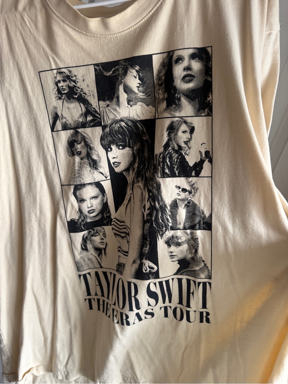 Taylor Swift The Eras Tour 2XL merch shirt